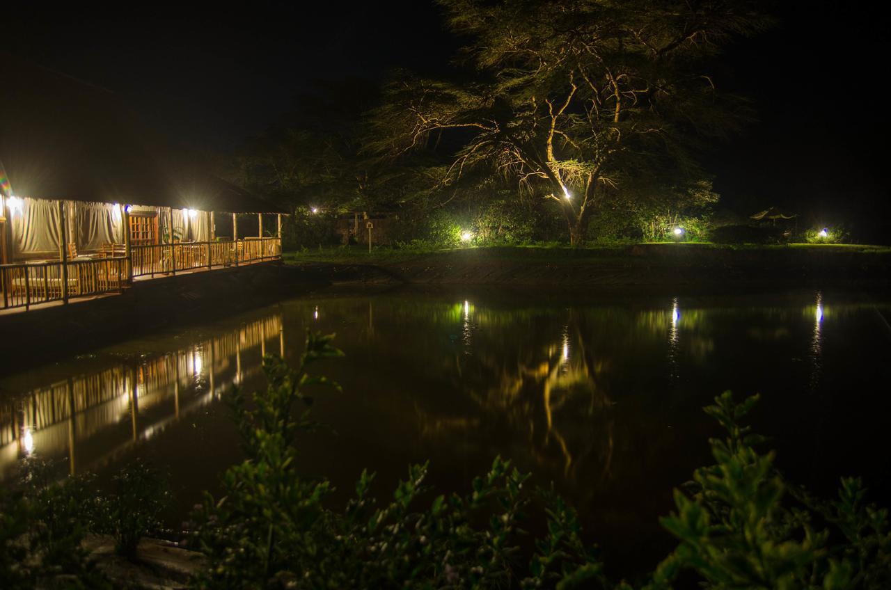 Ziwa Bush Lodge ナクル エクステリア 写真