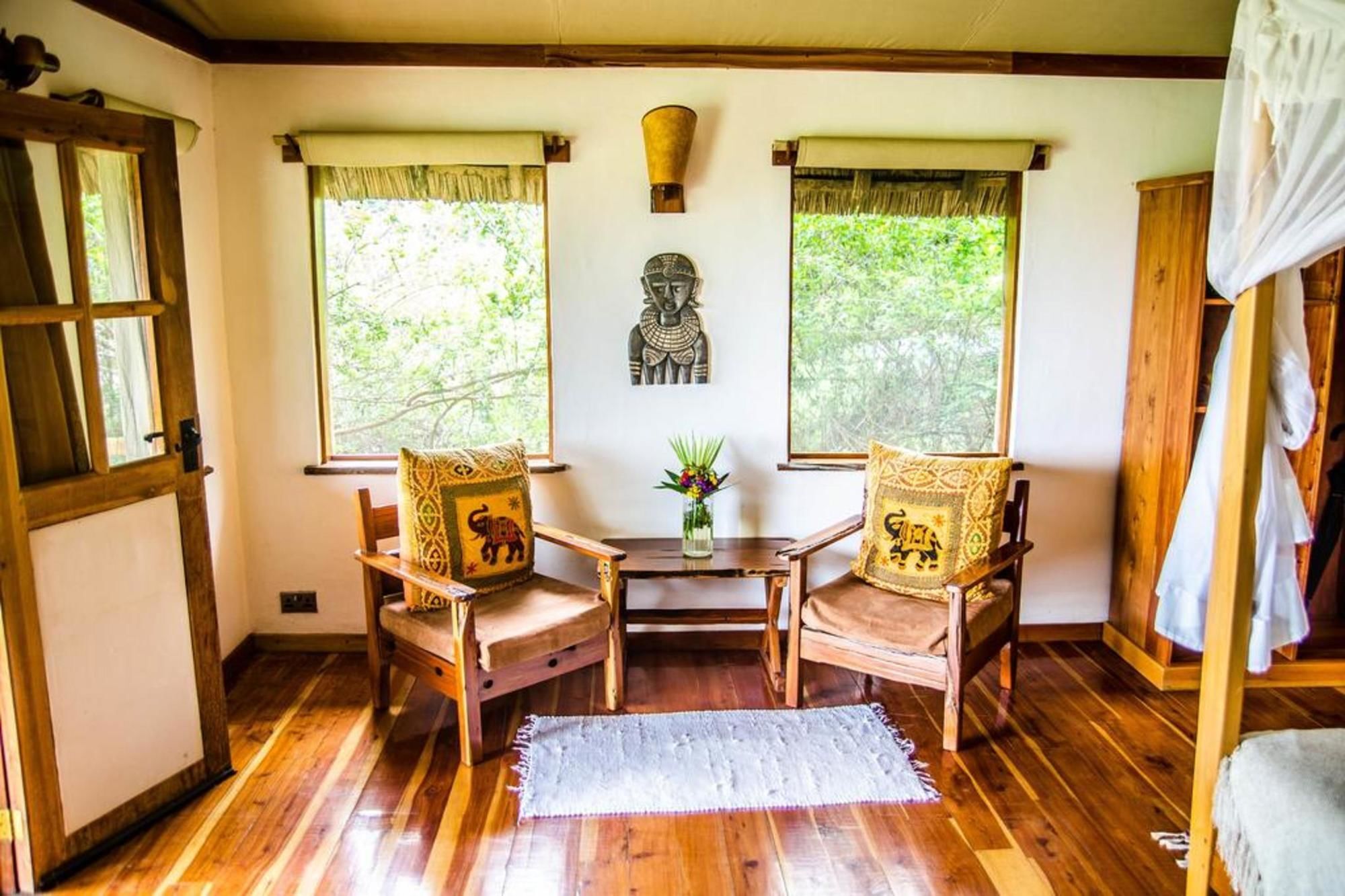 Ziwa Bush Lodge ナクル エクステリア 写真